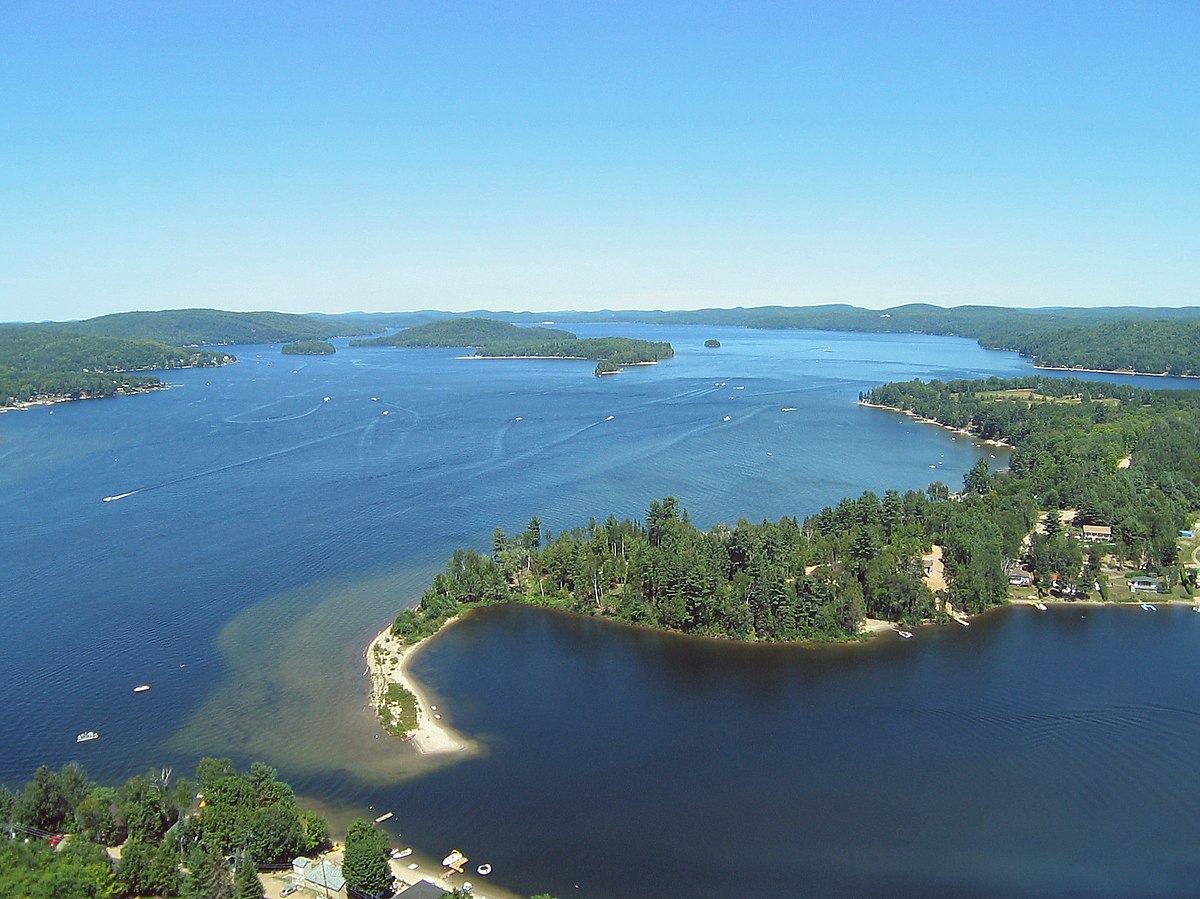 aerial view of lac Simon in Quebec